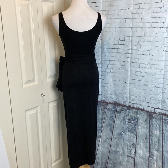 Reformation Kaila Sleeveless Faux Wrap Midi Dress Black XS or Small Quiet Luxury - Picture 1 of 16